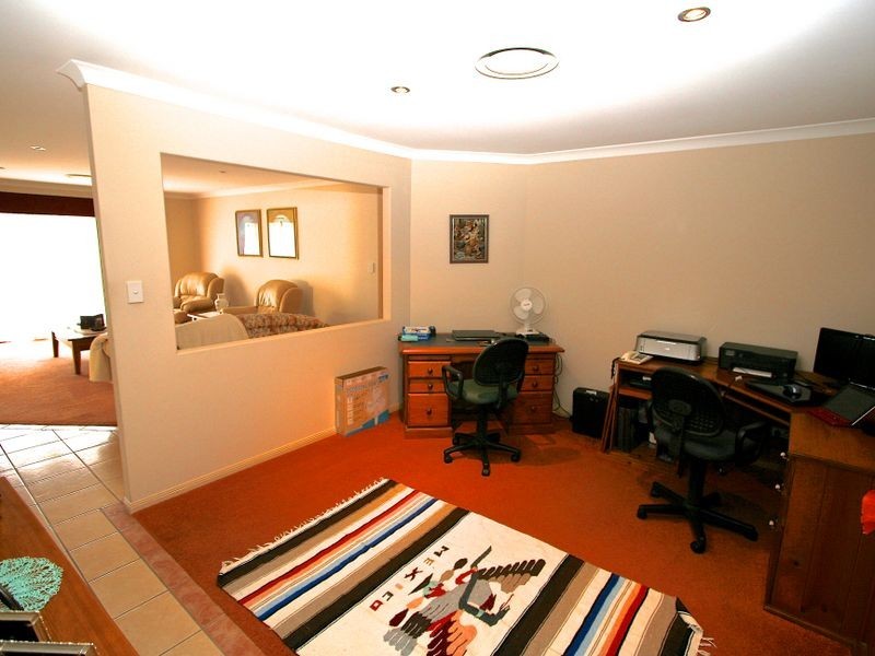 25 Widgee Crescent, Banora Point NSW 2486