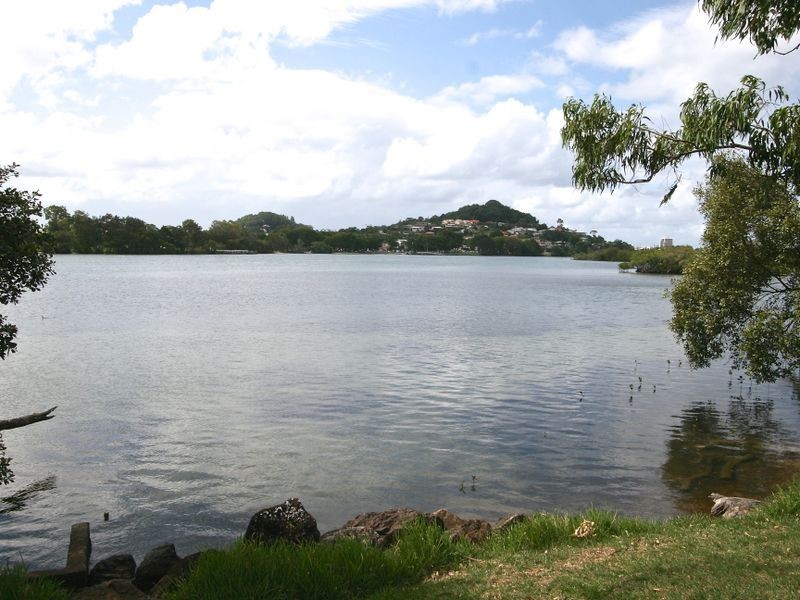 2/102 Dry Dock Road, Tweed Heads South NSW 2486