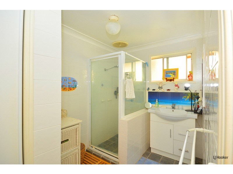 11 James Road, Tweed Heads South NSW 2486