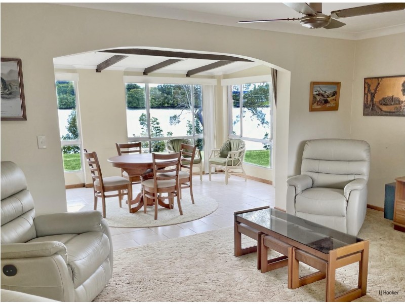 2 Wyuna Road, Tweed Heads West NSW 2485