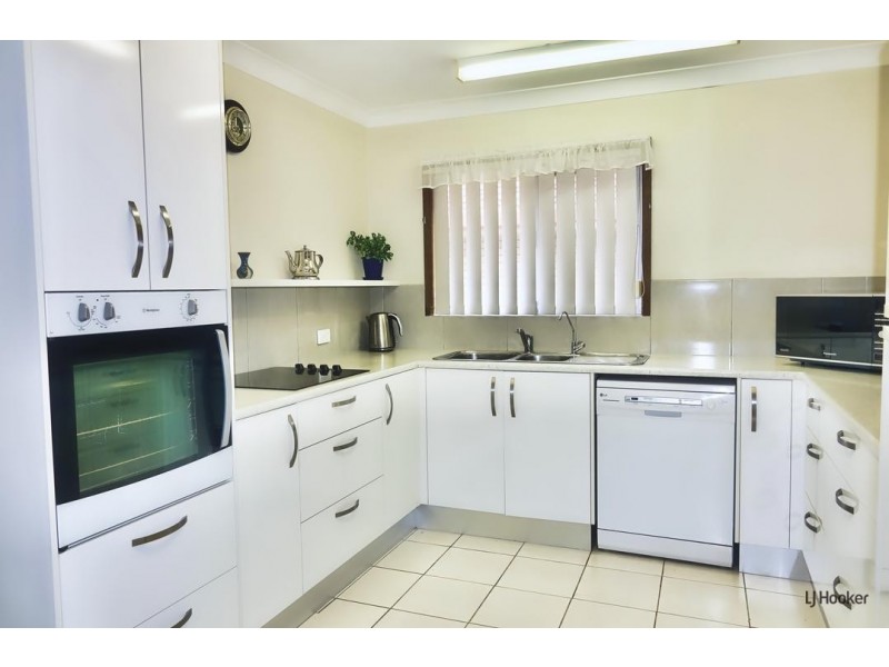 2 Wyuna Road, Tweed Heads West NSW 2485