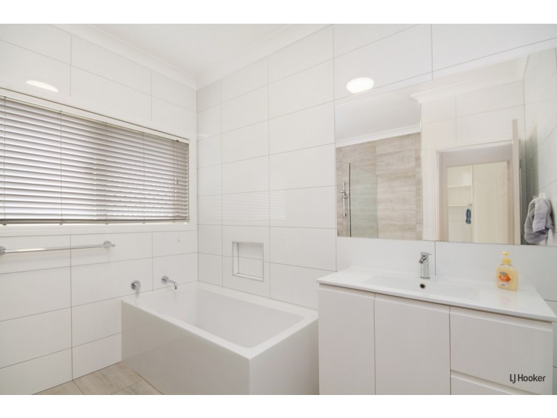 36 Tralee Drive, Banora Point NSW 2486