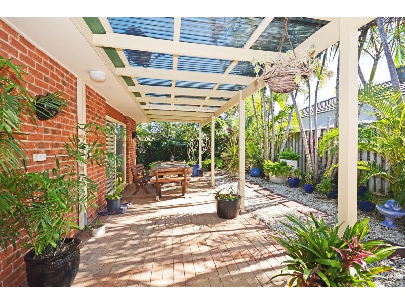 103 Winders Place, Banora Point NSW 2486