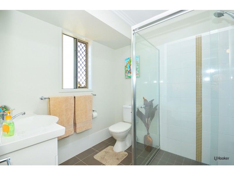 1/7 Bimbadeen Avenue, Banora Point NSW 2486