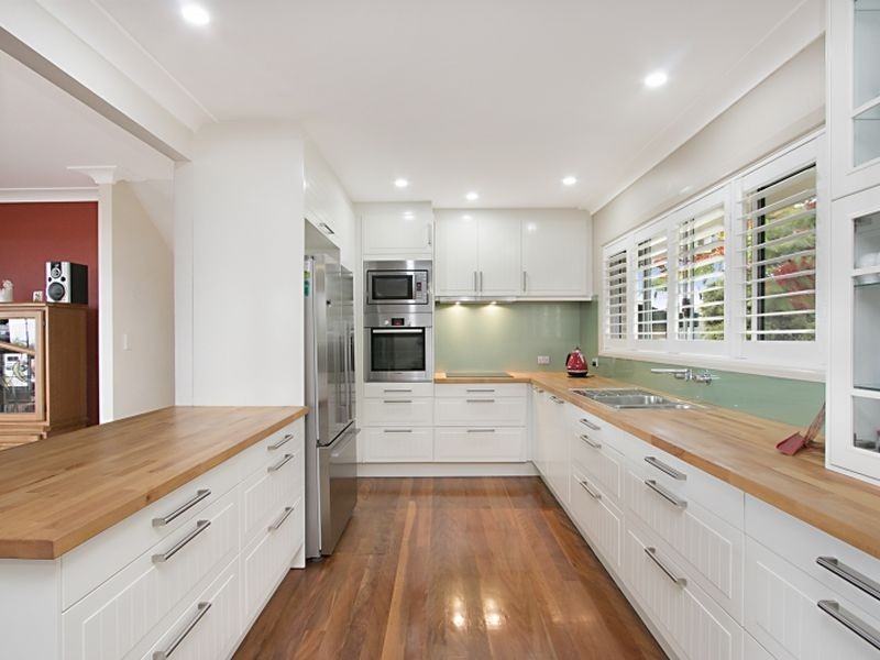 7 Walter Crescent, Banora Point NSW 2486