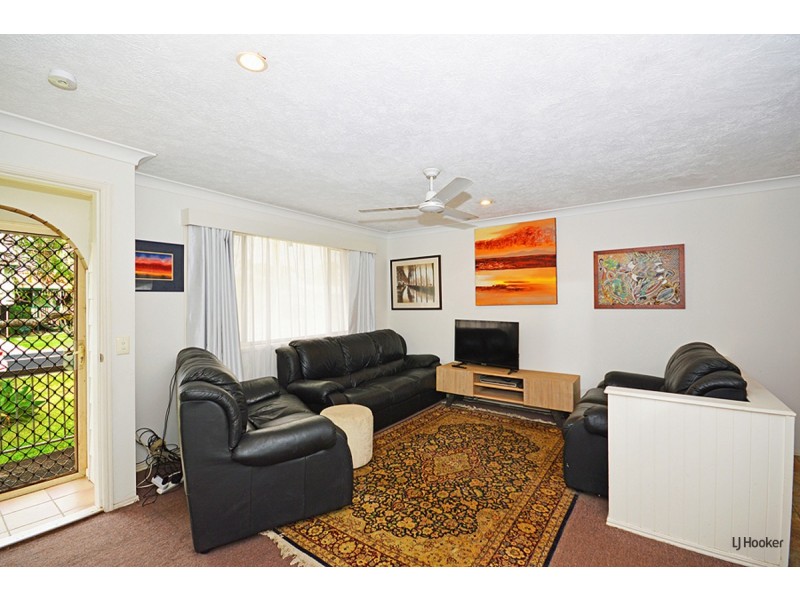 11 James Road, Tweed Heads South NSW 2486