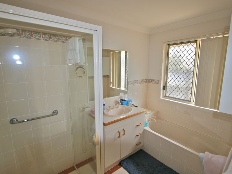 3/15 Avondale Dive, Banora Point NSW 2486