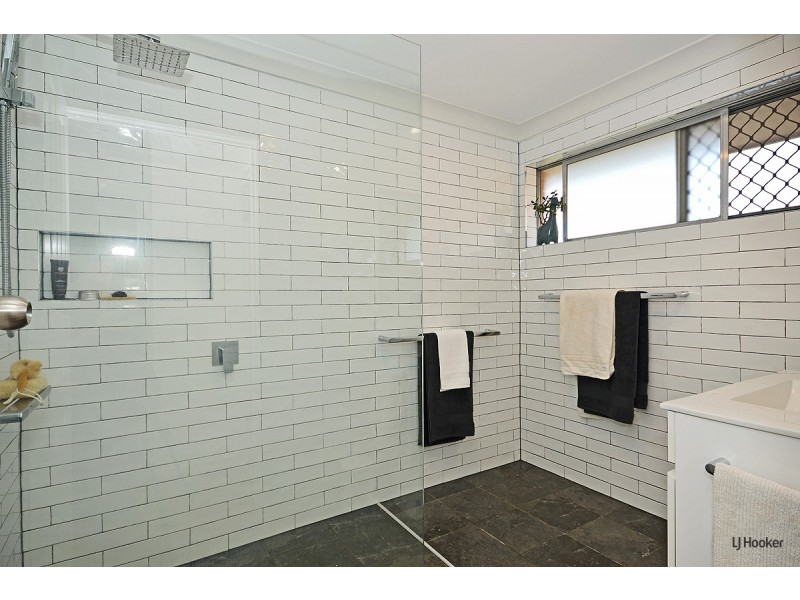 54 Pioneer Parade, Banora Point NSW 2486