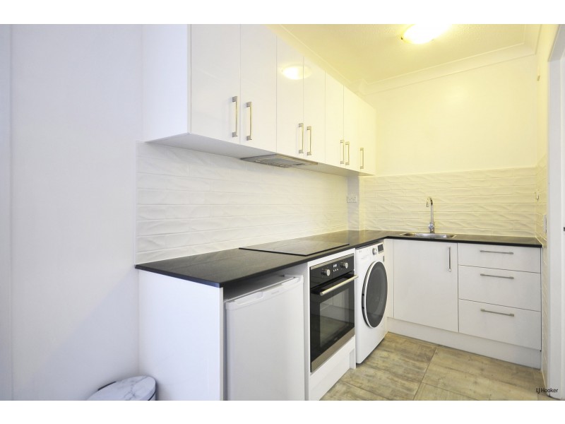 8/1444 Gold Coast Highway, Palm Beach QLD 4221