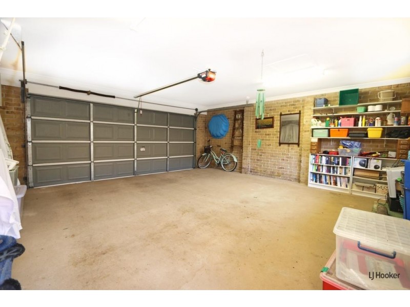 37 Winders Place, Banora Point NSW 2486