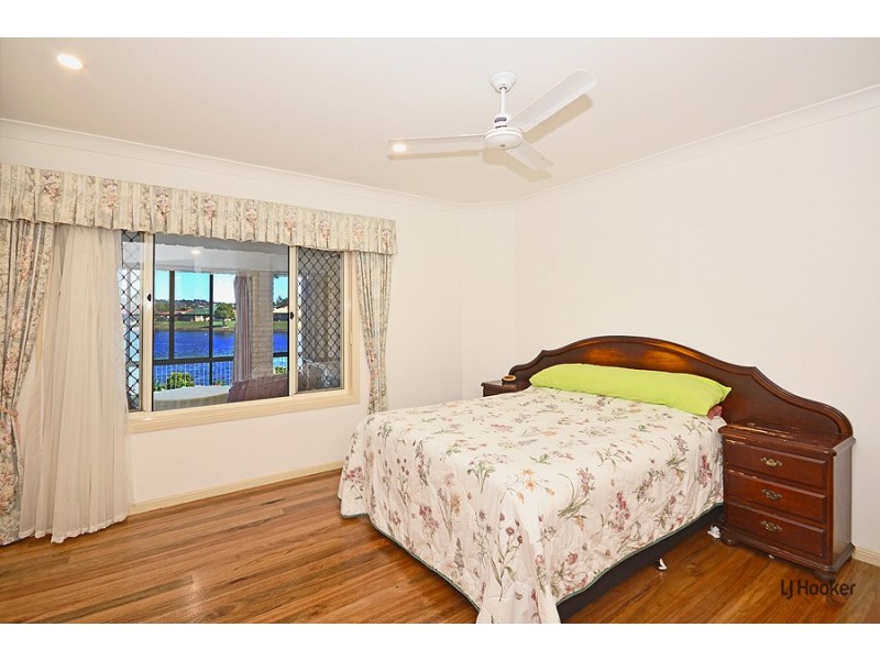 8 Kimberley Circuit, Banora Point NSW 2486