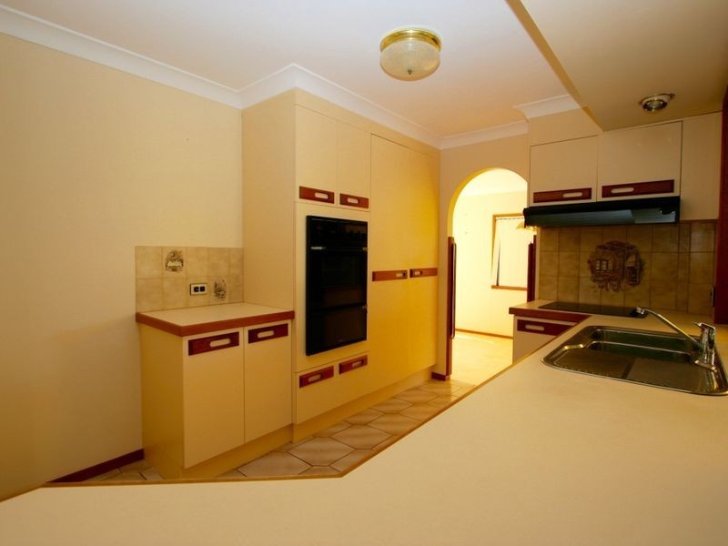 9 Warringa Drive, Bilambil Heights NSW 2486