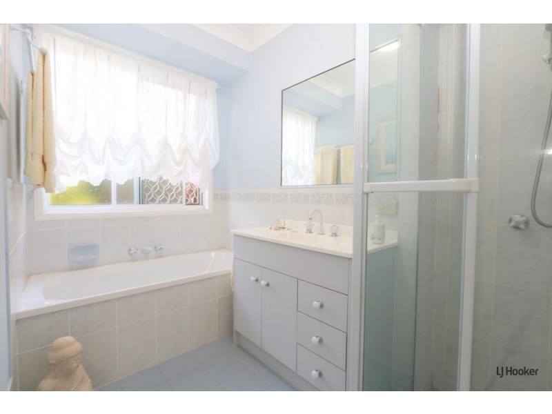 19 Warringa Drive, Bilambil Heights NSW 2486