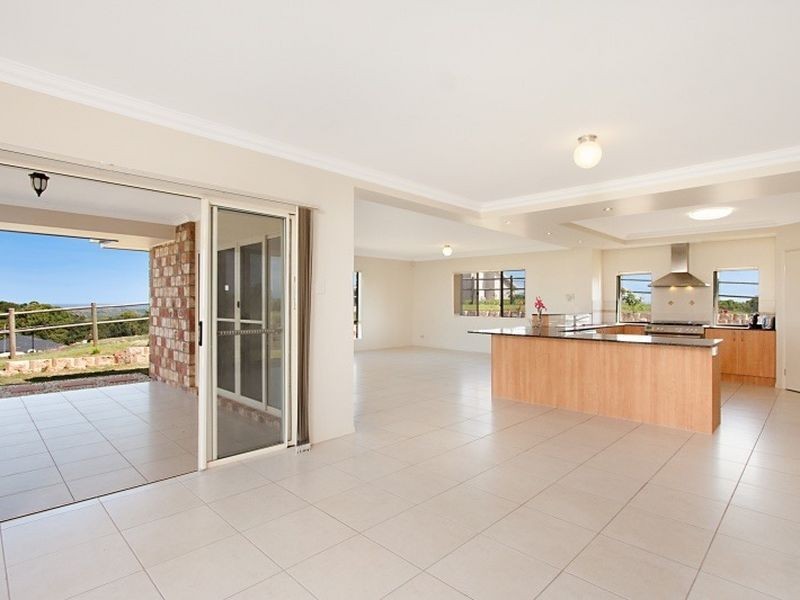 30 Sunnycrest Drive, Terranora NSW 2486