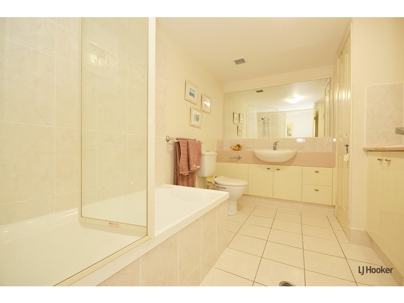 14/72 Dutton Street, Coolangatta QLD 4225