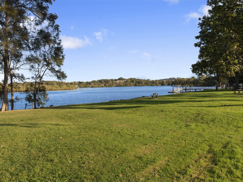 33 Kennedy Drive, Tweed Heads NSW 2485
