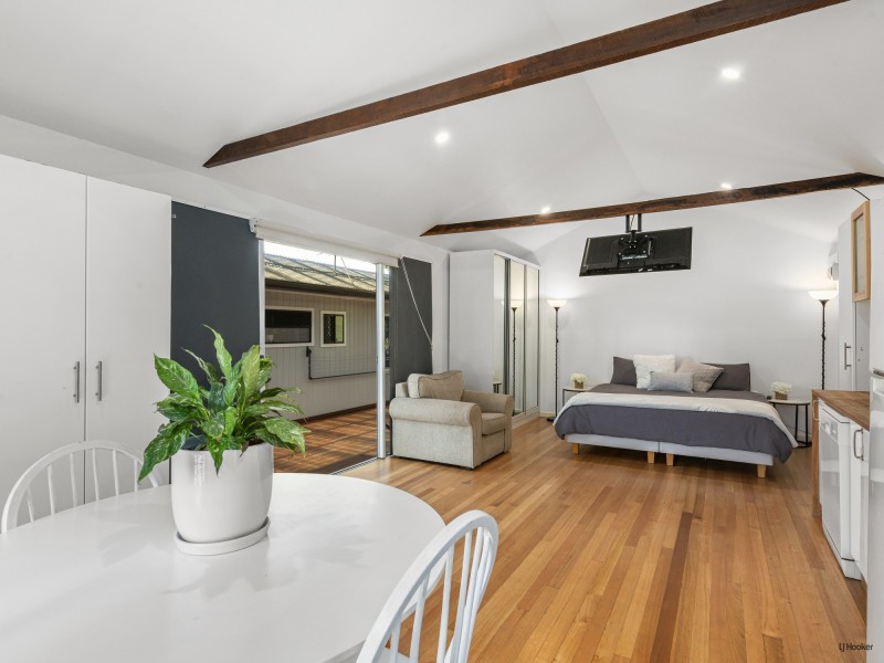 33 Kennedy Drive, Tweed Heads NSW 2485