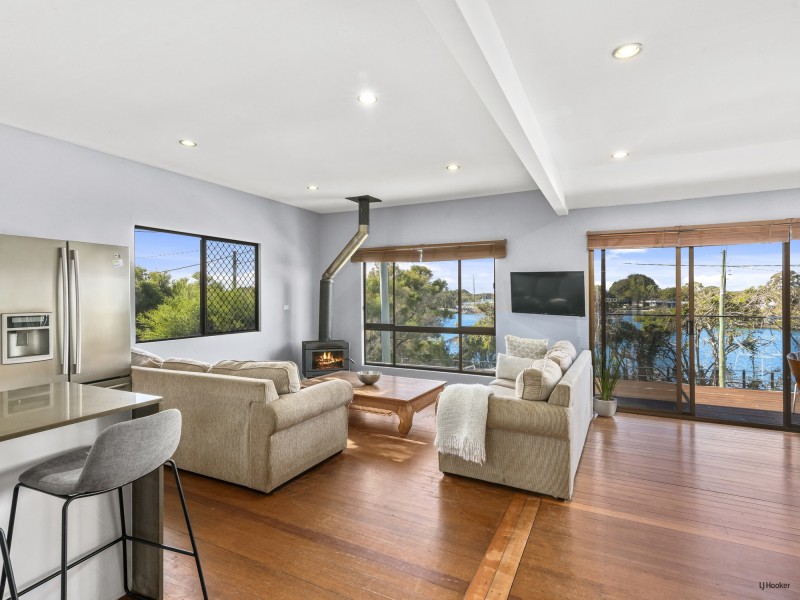 33 Kennedy Drive, Tweed Heads NSW 2485