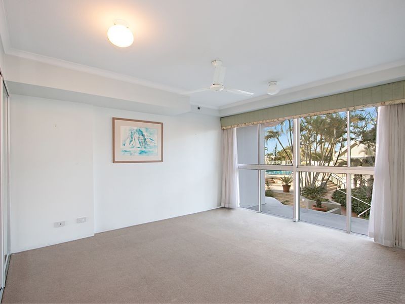 13/66 Marine Parade, Coolangatta QLD 4225