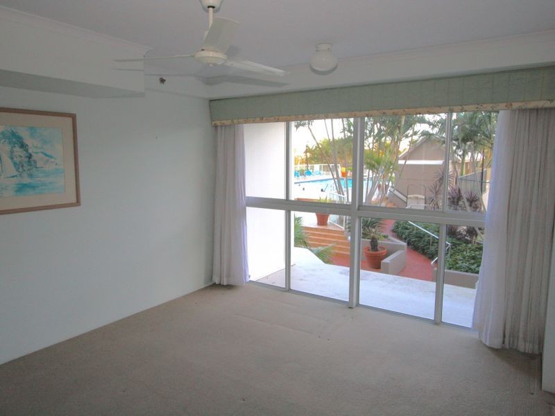 13/66 Marine Parade, Coolangatta QLD 4225