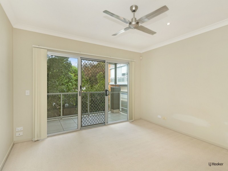 2/48 McLean Street, Coolangatta QLD 4225