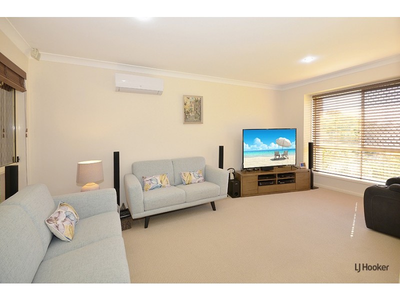 15 Kelburn Close, Banora Point NSW 2486