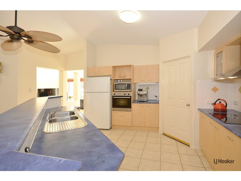 15 Kelburn Close, Banora Point NSW 2486