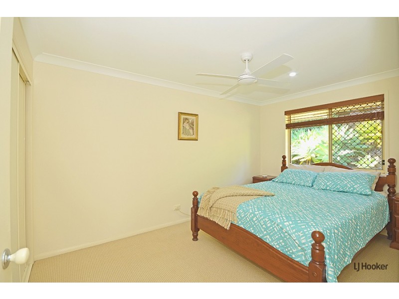 15 Kelburn Close, Banora Point NSW 2486