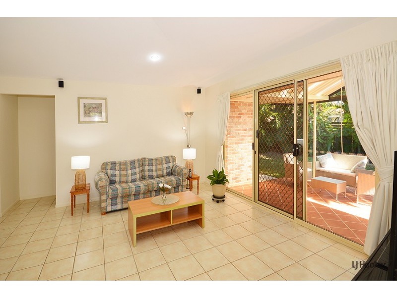 15 Kelburn Close, Banora Point NSW 2486