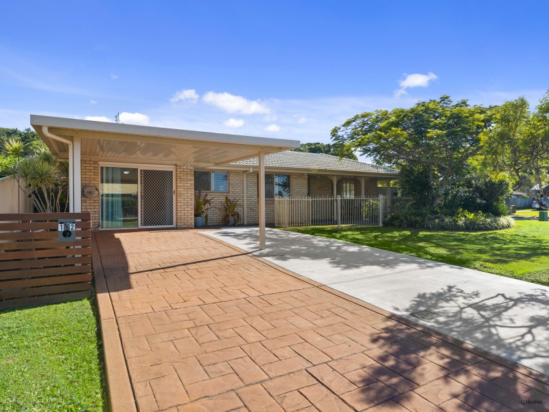 1/2 Chardonnay Crescent, Tweed Heads South NSW 2486