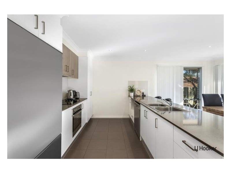 5 Honeysuckle Street, Tweed Heads West NSW 2485