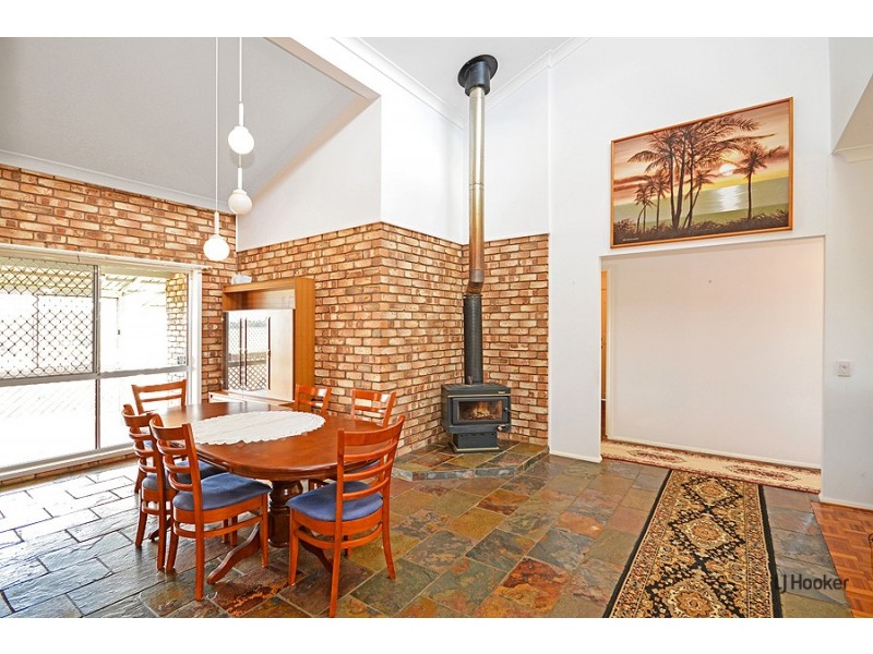 6 Peppermint Place, Banora Point NSW 2486