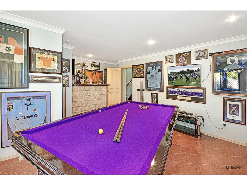 94 Lochlomond Drive, Banora Point NSW 2486