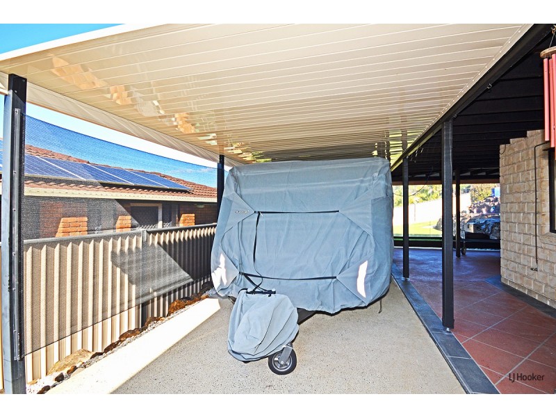 94 Lochlomond Drive, Banora Point NSW 2486