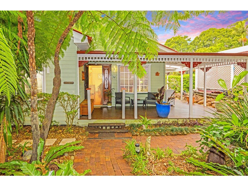 12 Terranora Road, Banora Point NSW 2486