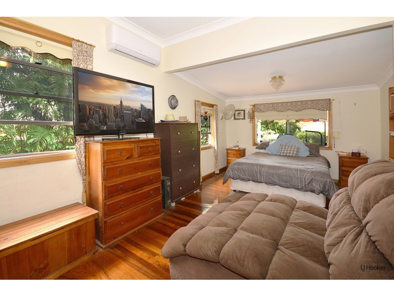 12 Terranora Road, Banora Point NSW 2486