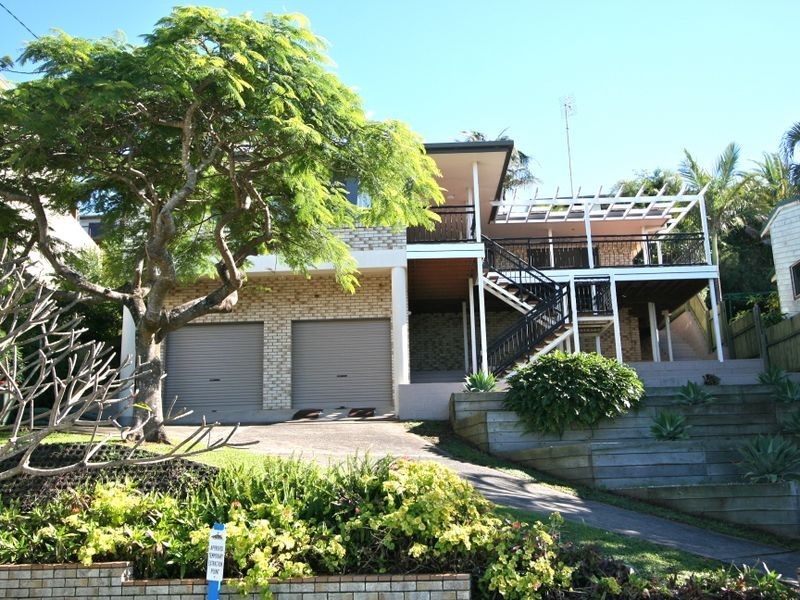 7 Fairway Drive, Banora Point NSW 2486