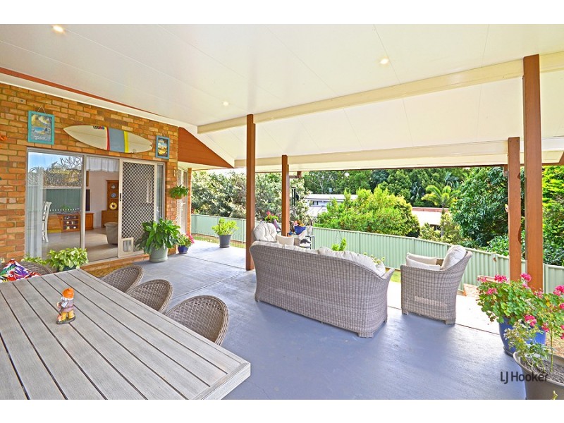 4 Cherry Court, Banora Point NSW 2486