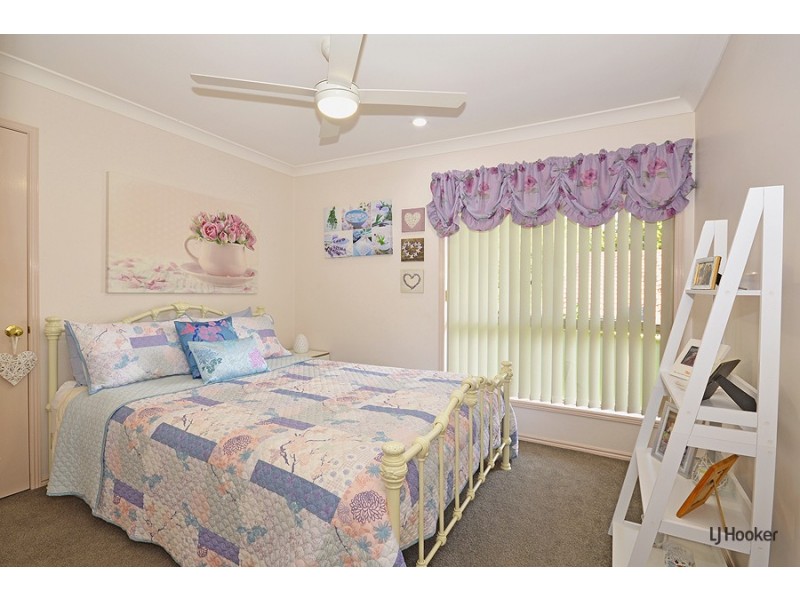 4 Cherry Court, Banora Point NSW 2486