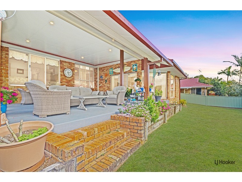 4 Cherry Court, Banora Point NSW 2486