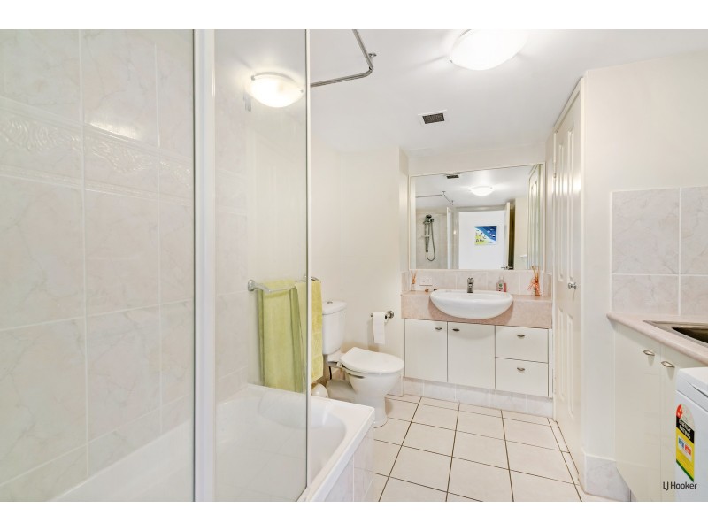 12/72 Dutton Street, Coolangatta QLD 4225