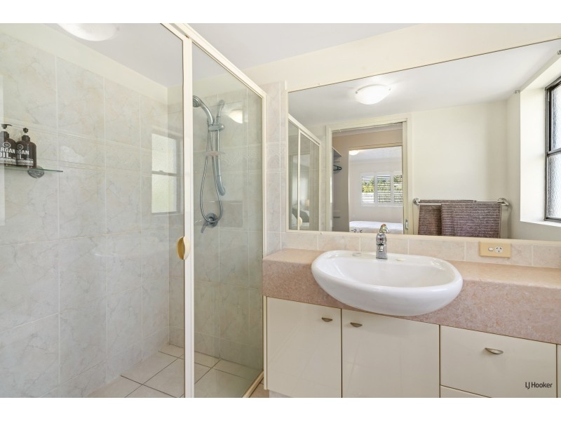 12/72 Dutton Street, Coolangatta QLD 4225