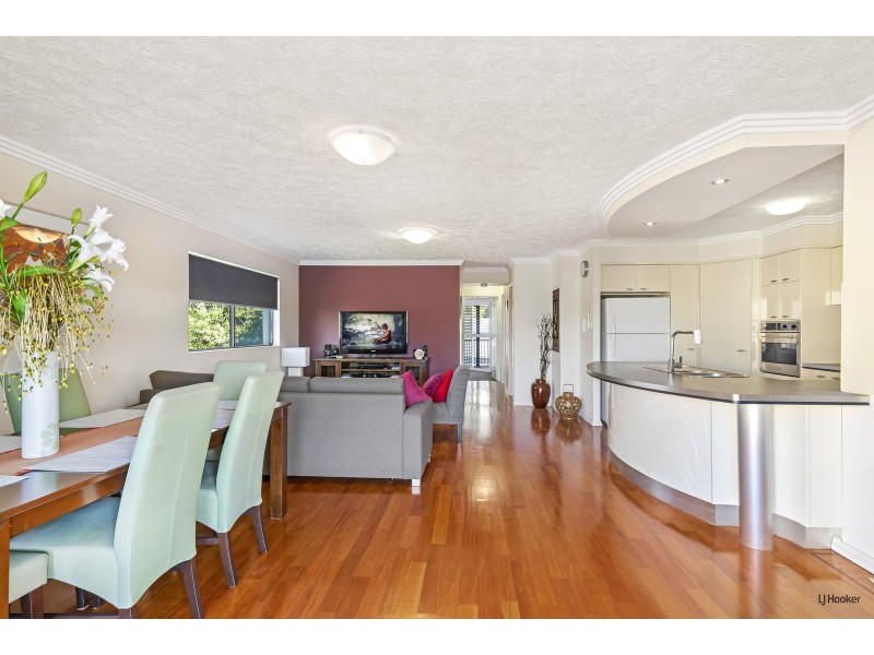 12/72 Dutton Street, Coolangatta QLD 4225