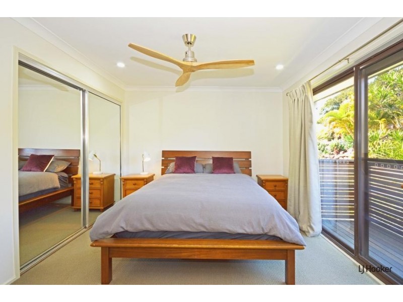 5 Widgee Avenue, Banora Point NSW 2486