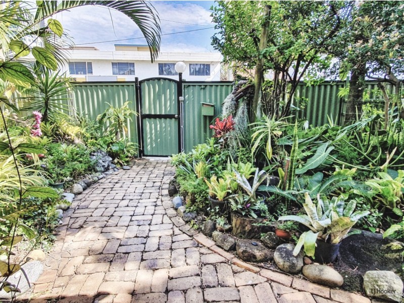 12 Enid Street, Tweed Heads NSW 2485