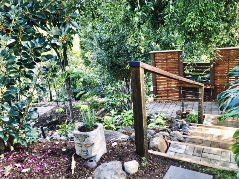 42 Warringa Drive, Bilambil Heights NSW 2486