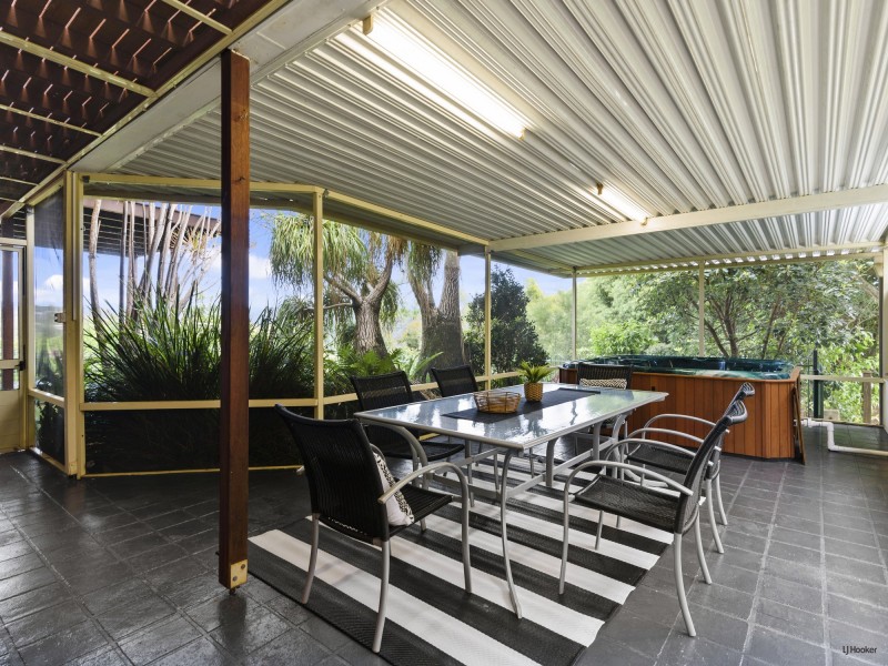 42 Warringa Drive, Bilambil Heights NSW 2486