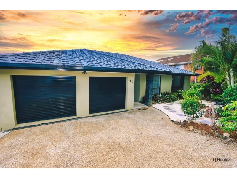 42 Warringa Drive, Bilambil Heights NSW 2486