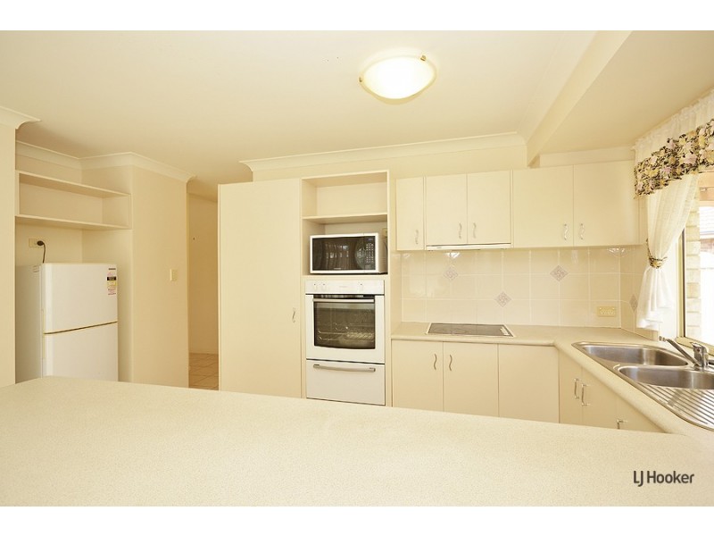 16 Birkdale Court, Banora Point NSW 2486