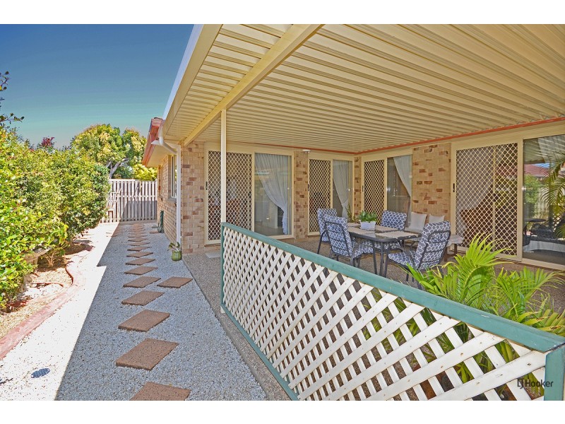 22 Kentia Crescent, Banora Point NSW 2486